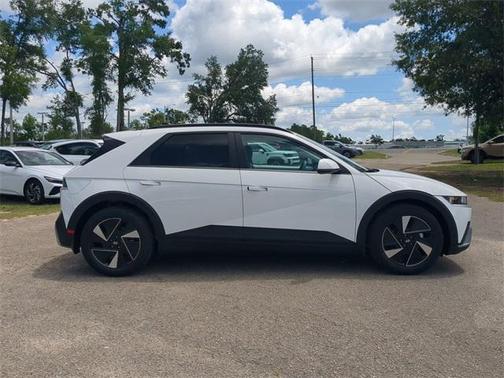 2025 Hyundai IONIQ 5 SEL
