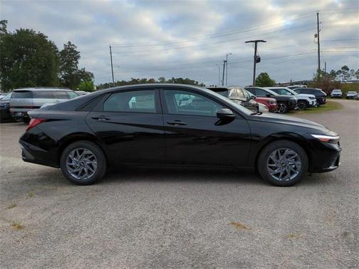 2026 Hyundai ELANTRA HEV Blue