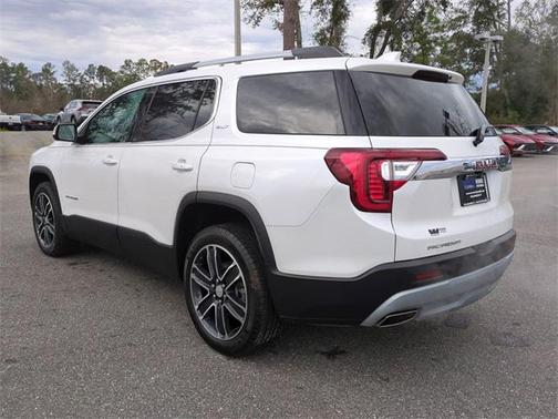 2023 GMC Acadia FWD SLT