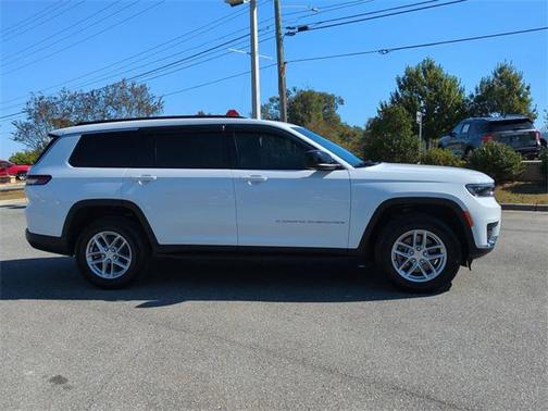 2024 Jeep Grand Cherokee L Laredo