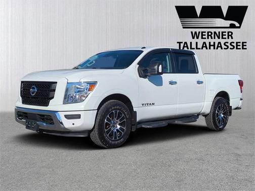 2021 Nissan Titan SV