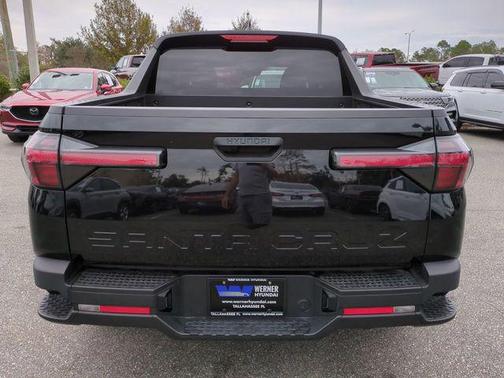 2024 Hyundai SANTA CRUZ SE