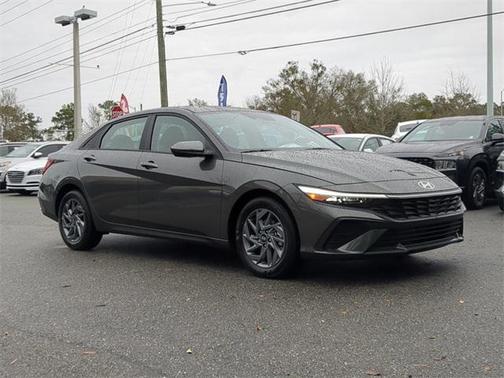 2025 Hyundai ELANTRA Sport