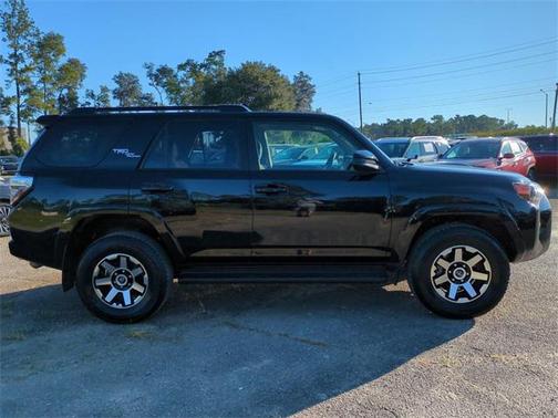 2024 Toyota 4Runner TRD Off Road