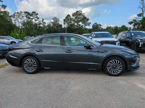 Portofino Gray 2025 Hyundai SONATA Hybrid SE