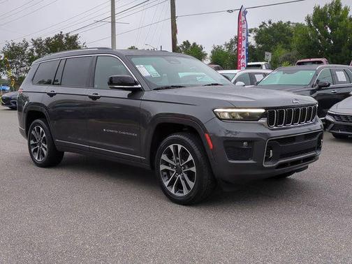 Baltic Gray Metallic Clearcoat 2022 Jeep Grand Cherokee L Overland