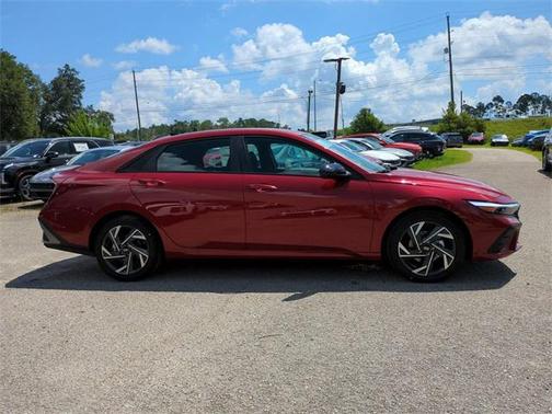 2025 Hyundai ELANTRA Sport