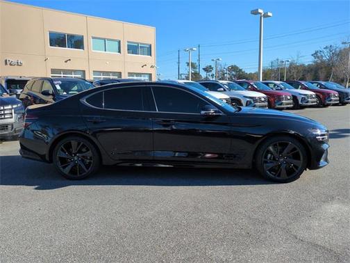 2023 Genesis G70 2.0T RWD