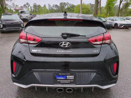 2019 Hyundai Veloster Base