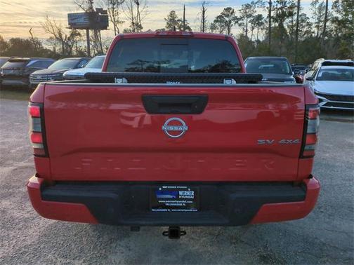 2023 Nissan Frontier SV