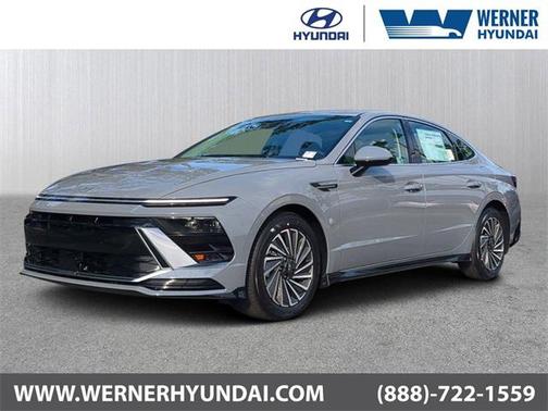 2024 Hyundai SONATA Hybrid SE