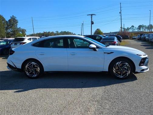 2026 Hyundai SONATA SEL