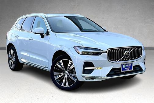 2022 Volvo XC60 B5 Inscription