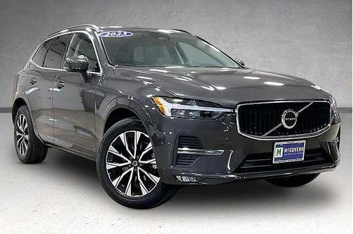 Platinum Grey 2023 Volvo XC60 Core