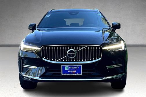 2022 Volvo XC60 B6 Inscription