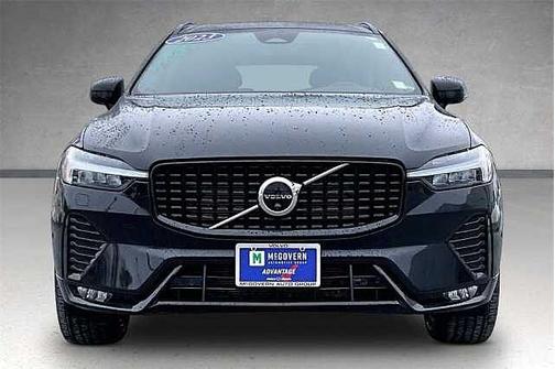 2023 Volvo XC60 Plus