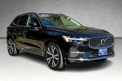 2023 Volvo XC60 B5 Plus Bright Theme