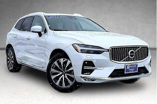 2023 Volvo XC60 Plus