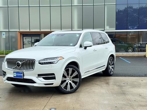 2021 Volvo XC90 Recharge Plug-In Hybrid T8 Inscription 7 Passenger