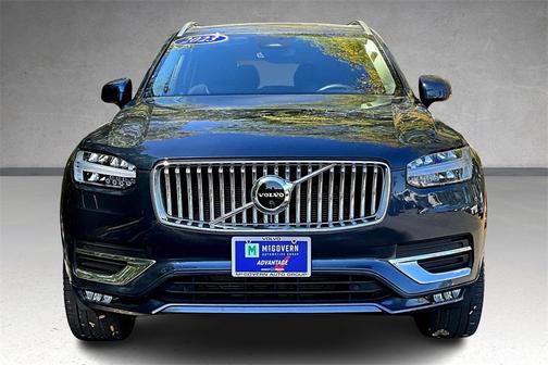 2023 Volvo XC90 B6 Plus 7-Seater