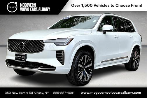 2025 Volvo XC90 B5 Core