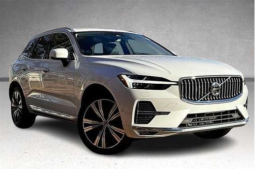 2023 Volvo XC60 Plus