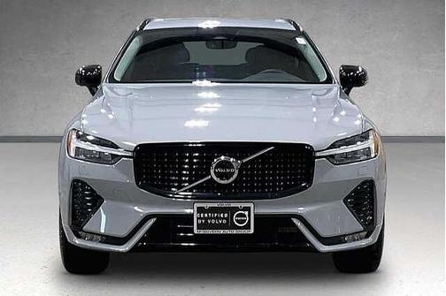 Vapour Grey 2024 Volvo XC60 Plus