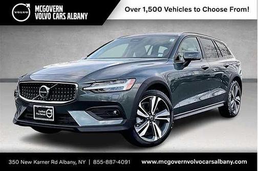 2026 Volvo V60 Cross Country Plus