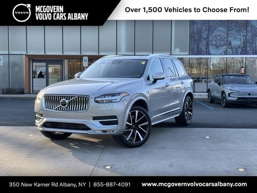 2024 Volvo XC90 B6 Plus Bright Theme