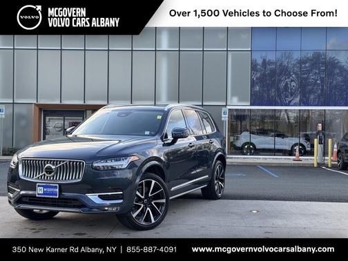 2024 Volvo XC90 B5 Plus