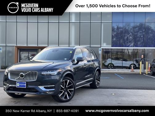2024 Volvo XC90 B5 Plus