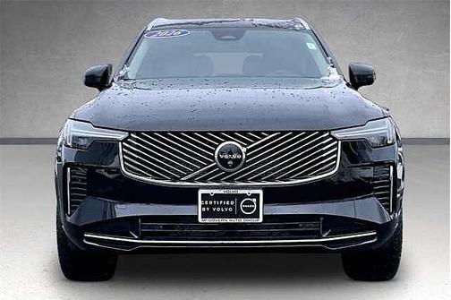 2026 Volvo XC90 Plus