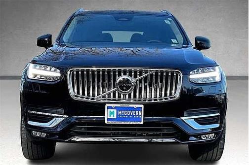 2023 Volvo XC90 Plus