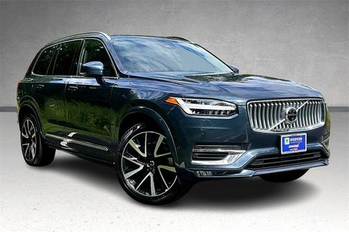 2024 Volvo XC90 B6 Plus Bright Theme
