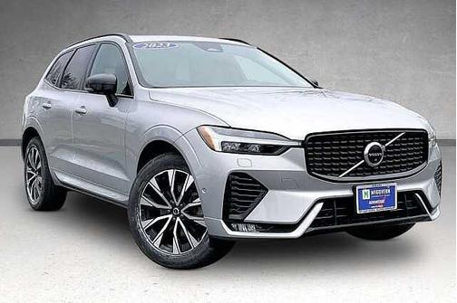 2023 Volvo XC60 Plus