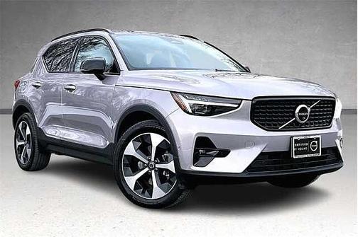 2026 Volvo XC40 Plus