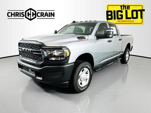 2024 RAM 2500 Tradesman Crew Cab 4x4 64' Box