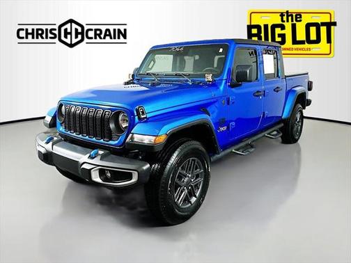 2024 Jeep Gladiator Sport S