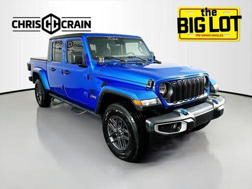2024 Jeep Gladiator Sport S