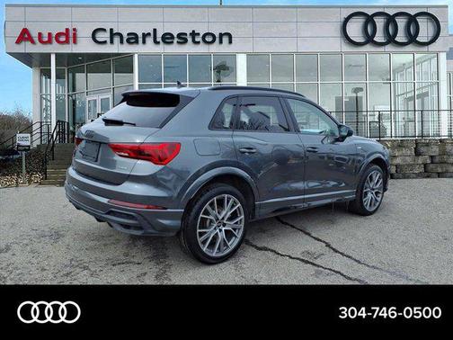 2025 Audi Q3 Premium 45 TFSI S line quattro Tiptronic