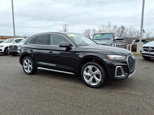2023 Audi Q5 Premium Plus 45 TFSI S line quattro