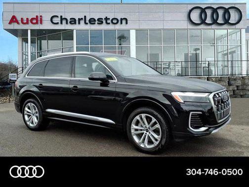 2025 Audi Q7 Premium 55 TFSI quattro Tiptronic