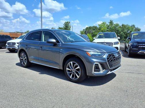 2025 Audi Q5 Premium Plus 45 TFSI S line quattro S tronic