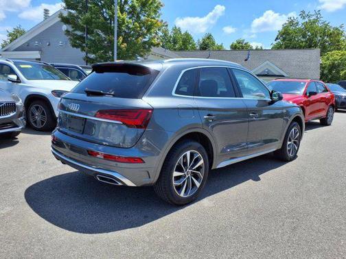 2025 Audi Q5 Premium Plus 45 TFSI S line quattro S tronic