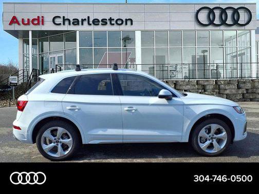 2025 Audi Q5 Prestige 45 TFSI S line quattro S tronic