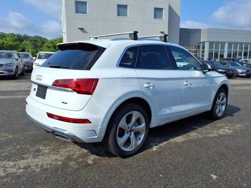 2025 Audi Q5 Prestige 45 TFSI S line quattro S tronic