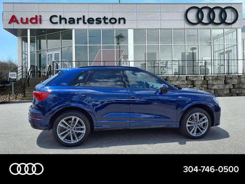 2025 Audi Q3 Premium 45 TFSI S line quattro Tiptronic
