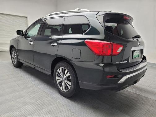2019 Nissan Pathfinder SV