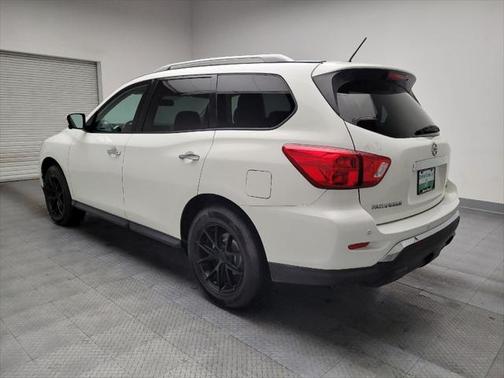 2018 Nissan Pathfinder SL