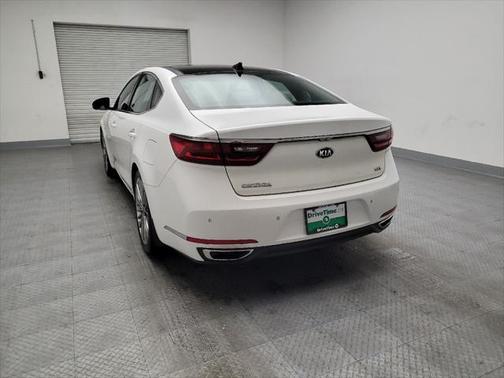 2017 Kia Cadenza Limited